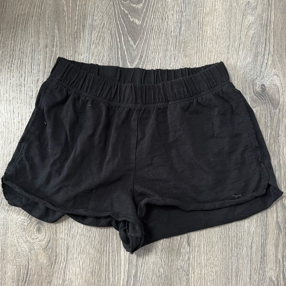 NWT PINK black shorts